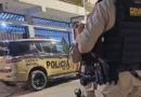 PM prende cinco suspeitos por extorsão e ameaça de morte após perseguição de Santa Luzia a Timóteo PM prende cinco suspeitos por extorsão e ameaça de morte após perseguição de Santa Luzia a Timóteo