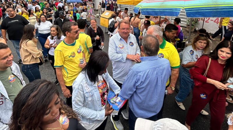 Celinho Sintrocel participa de desfiles cívicos em Timóteo e Coronel Fabriciano