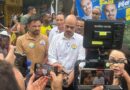 Mateus Simões percorre comércio de Timóteo ao lado de Sérgio Mendes e reforça compromissos com o Vale do Aço