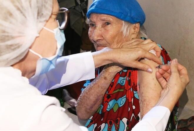 TIMÓTEO: Vacina Pneumo 20 está disponível para idosos a partir de 85 anos